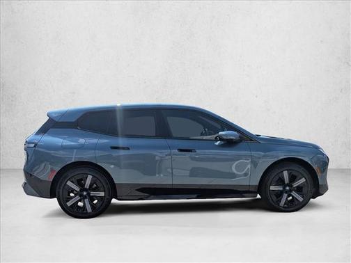 2025 BMW iX xDrive50