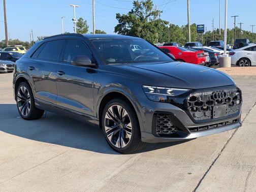 2024 Audi Q8 55 Prestige