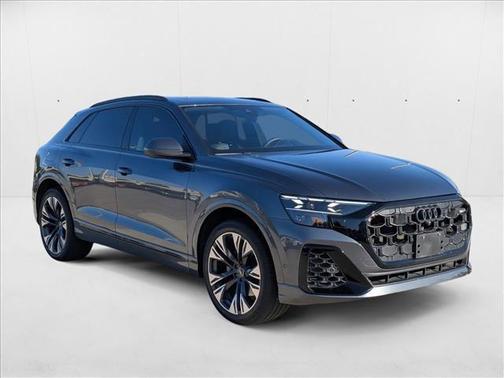2024 Audi Q8 55 Prestige