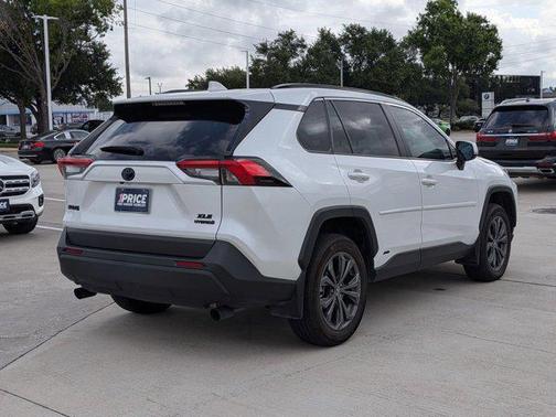 Wind Chill Pearl 2024 Toyota RAV4 Hybrid XLE Premium