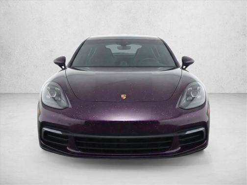 2018 Porsche Panamera 4