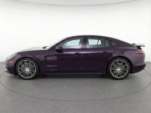 2018 Porsche Panamera 4