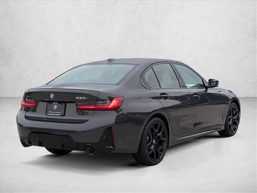 2026 BMW 330 i xDrive