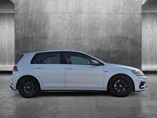 2019 Volkswagen Golf R 2.0T DSG
