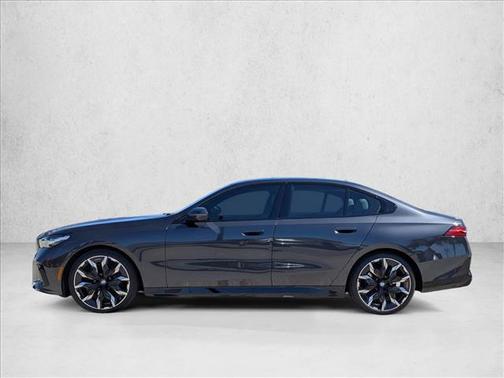 2024 BMW 530 i