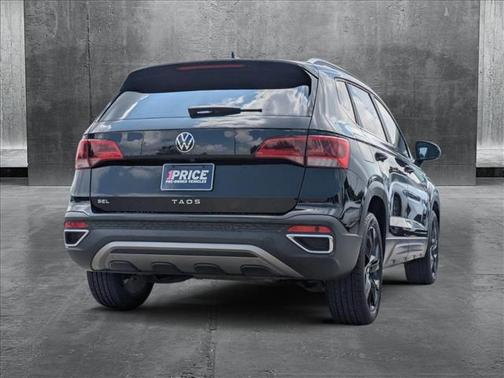 2022 Volkswagen Taos 1.5T SEL