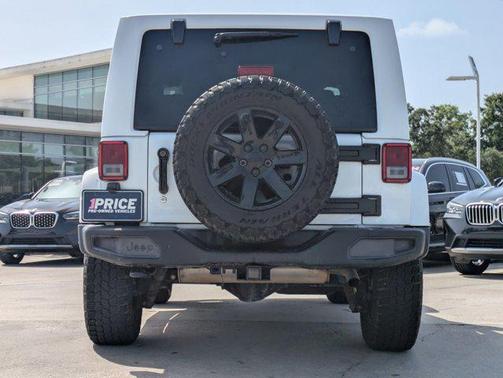 2014 Jeep Wrangler Altitude