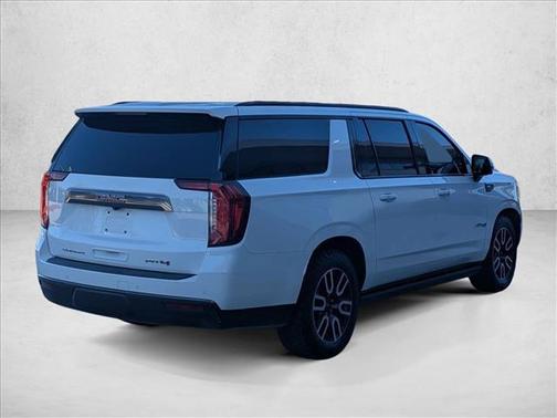 2021 GMC Yukon XL 4WD AT4