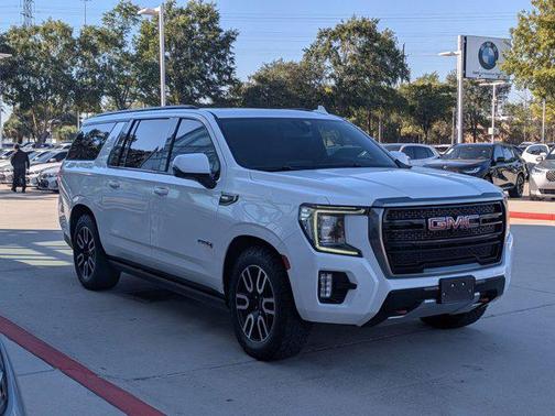 2021 GMC Yukon XL 4WD AT4