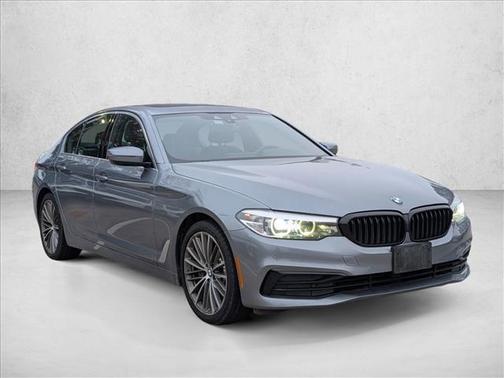 2019 BMW 530 530i