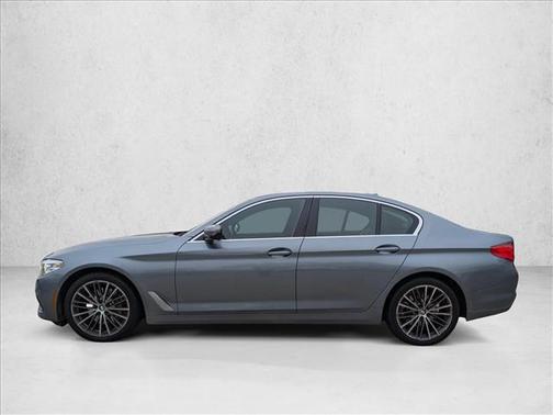 2019 BMW 530 530i