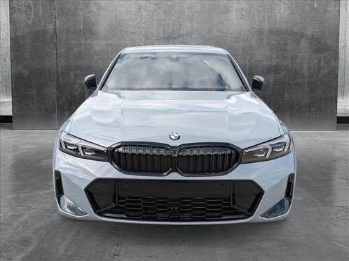 2025 BMW 330 i