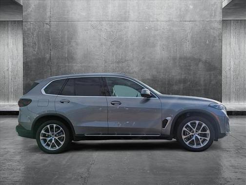 2025 BMW X5 sDrive40i