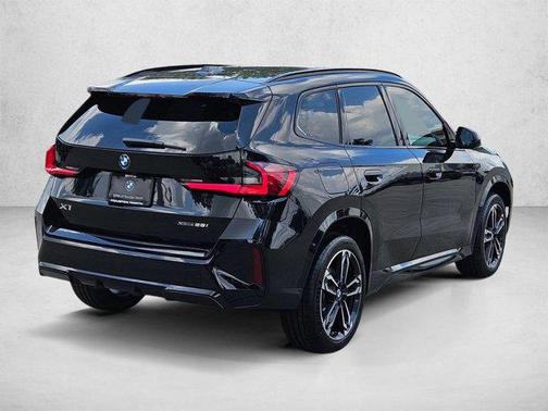 Black Sapphire Metallic 2026 BMW X1 xDrive28i