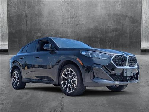 2025 BMW X2 xDrive28i