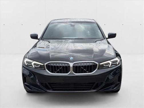 2025 BMW 330 i