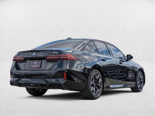 2025 BMW 530 i