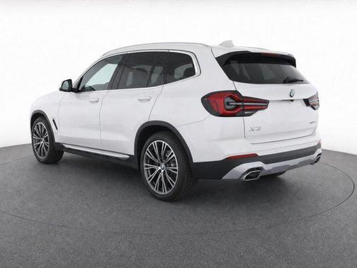 Mineral White Metallic 2022 BMW X3 xDrive30i