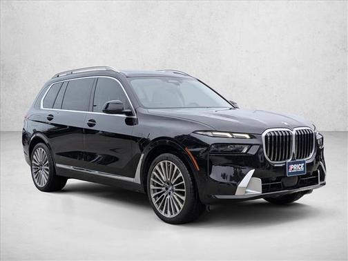 Black Sapphire Metallic 2024 BMW X7 xDrive40i