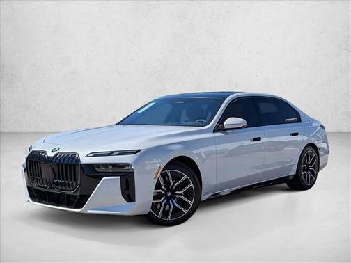 2026 BMW 740 i xDrive