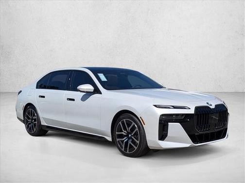 2026 BMW 740 i xDrive