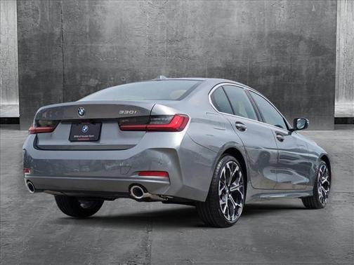 2025 BMW 330 i