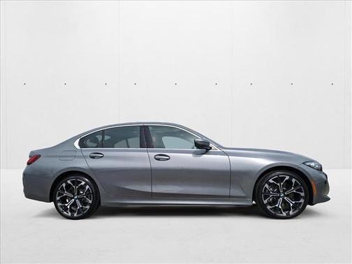 2025 BMW 330 i