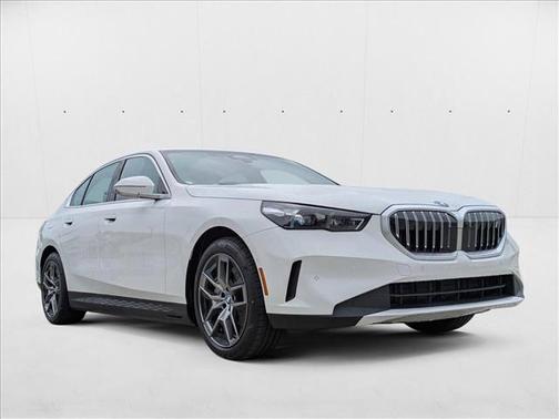 2025 BMW i5 eDrive40