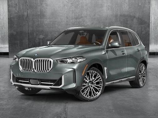 2025 BMW X5 M60i
