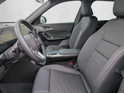 Black Sapphire Metallic 2026 BMW X1 xDrive28i