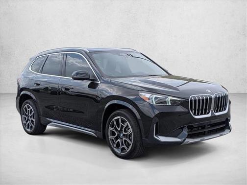 Black Sapphire Metallic 2026 BMW X1 xDrive28i