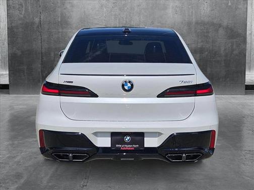 2025 BMW 760 i xDrive