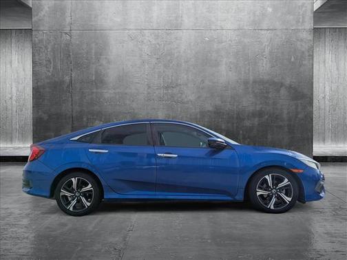 2016 Honda Civic Touring