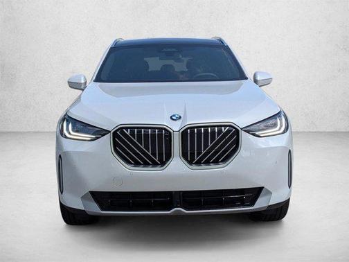 Mineral White Metallic 2026 BMW X3 30 xDrive