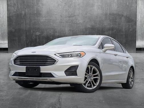 2019 Ford Fusion SEL