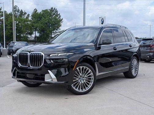 Black Sapphire Metallic 2026 BMW X7 xDrive40i