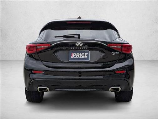 Black Obsidian 2017 INFINITI QX30 FWD