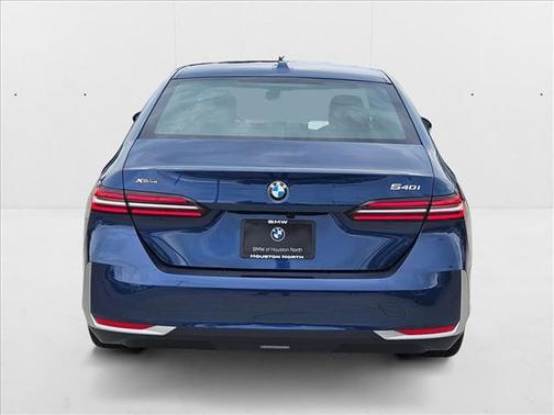 2026 BMW 530 i
