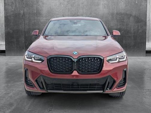 2025 BMW X4 xDrive30i