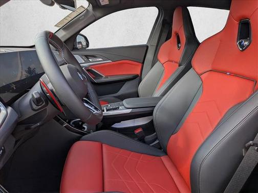2025 BMW X2 M35i