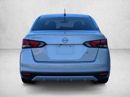 2023 Nissan Versa 1.6 S