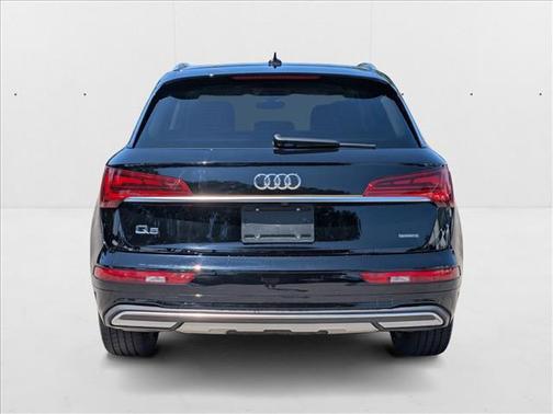 2021 Audi Q5 45 Premium