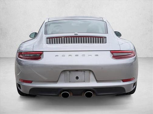 2019 Porsche 911 Carrera