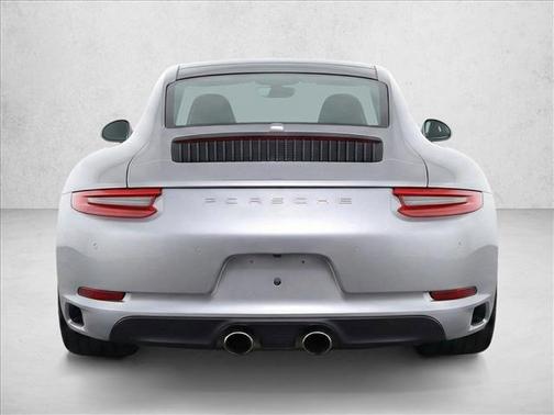 2019 Porsche 911 Carrera