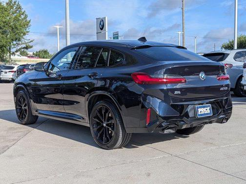 Carbon Black Metallic 2024 BMW X4 M40i