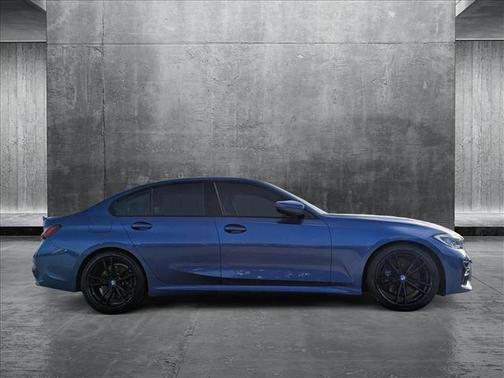2019 BMW 330 330i