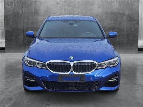 2019 BMW 330 330i
