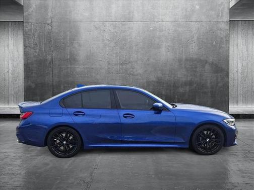 2019 BMW 330 330i