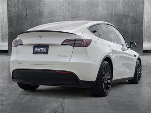 2023 Tesla Model Y Performance Dual Motor All-Wheel Drive