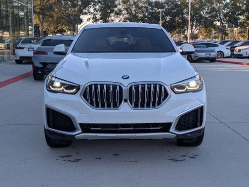 2023 BMW X6 xDrive40i